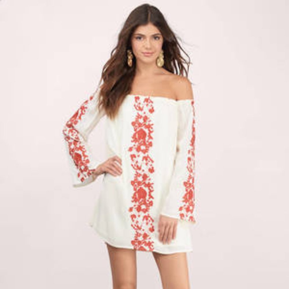 TOBI BOHO Embroidered Off Shoulder Shift Dress szM
